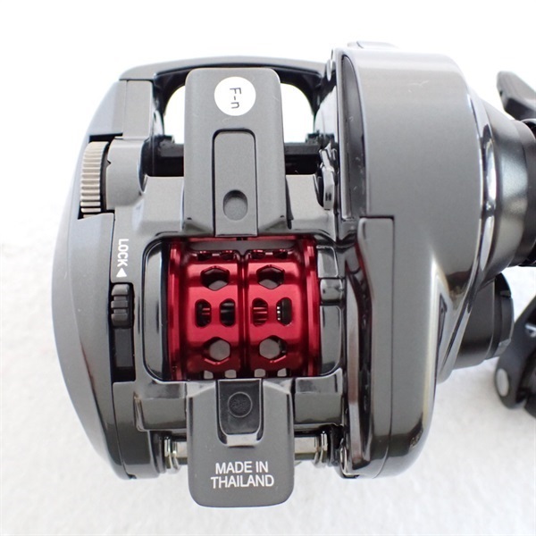 ２０アルファスエアＴＷ８，６Ｌ
